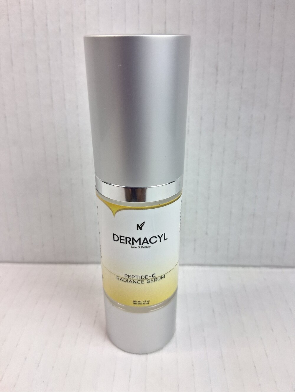 NWOB Dermacyl Skin & Beauty Peptide-C Radiance Serum 1oz.